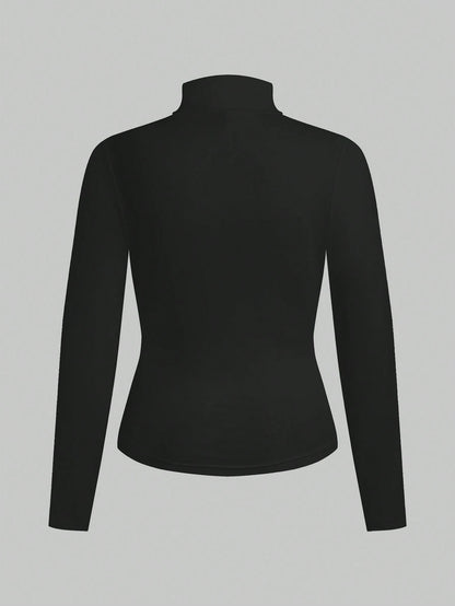 Essnce Plus Size Women's 2-Piece Black And White Suit T-Shirt Autumn Elegant Business Casual Graduation Office Long-Sleeved Knitted Mock Neck Turtleneck Tops