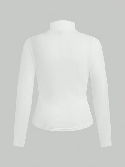 Essnce Plus Size Women's 2-Piece Black And White Suit T-Shirt Autumn Elegant Business Casual Graduation Office Long-Sleeved Knitted Mock Neck Turtleneck Tops