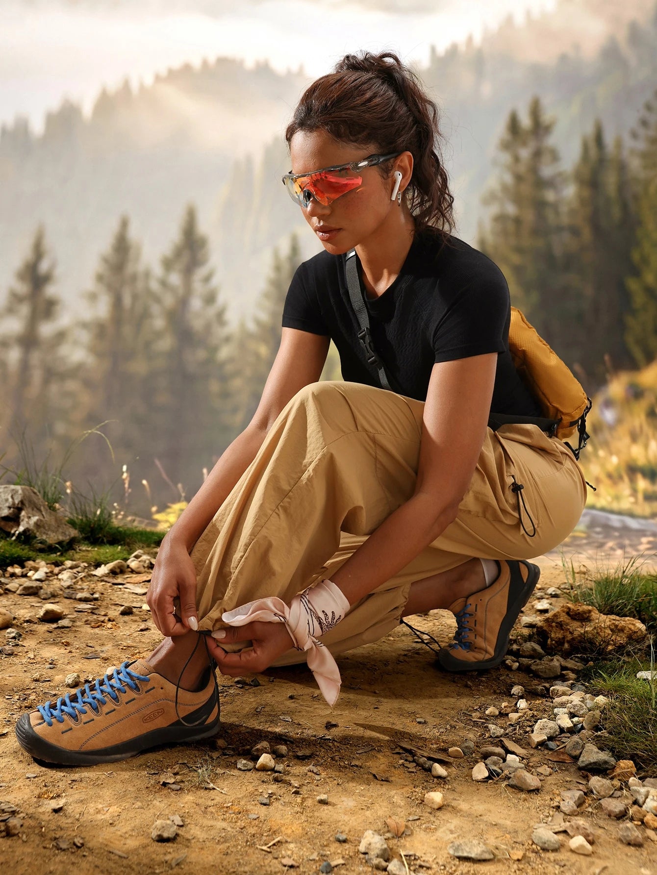 Exploreva Flap Pocket Drawstring Waist Outdoor Pants