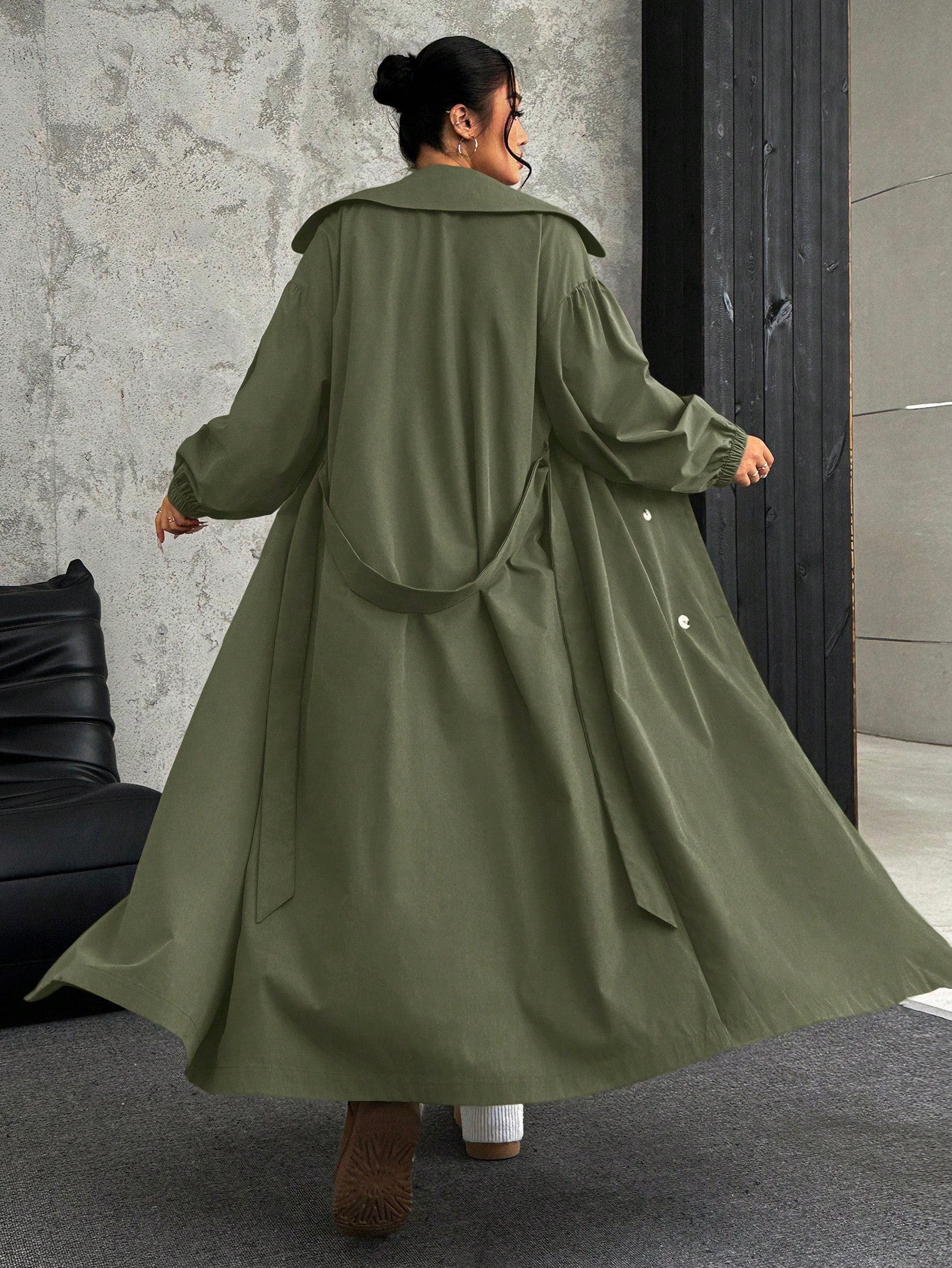 EZwear Plus Size Women Lapel Collar Long Sleeve Olive Green Long Trench Coat For Autumn Winter Fall