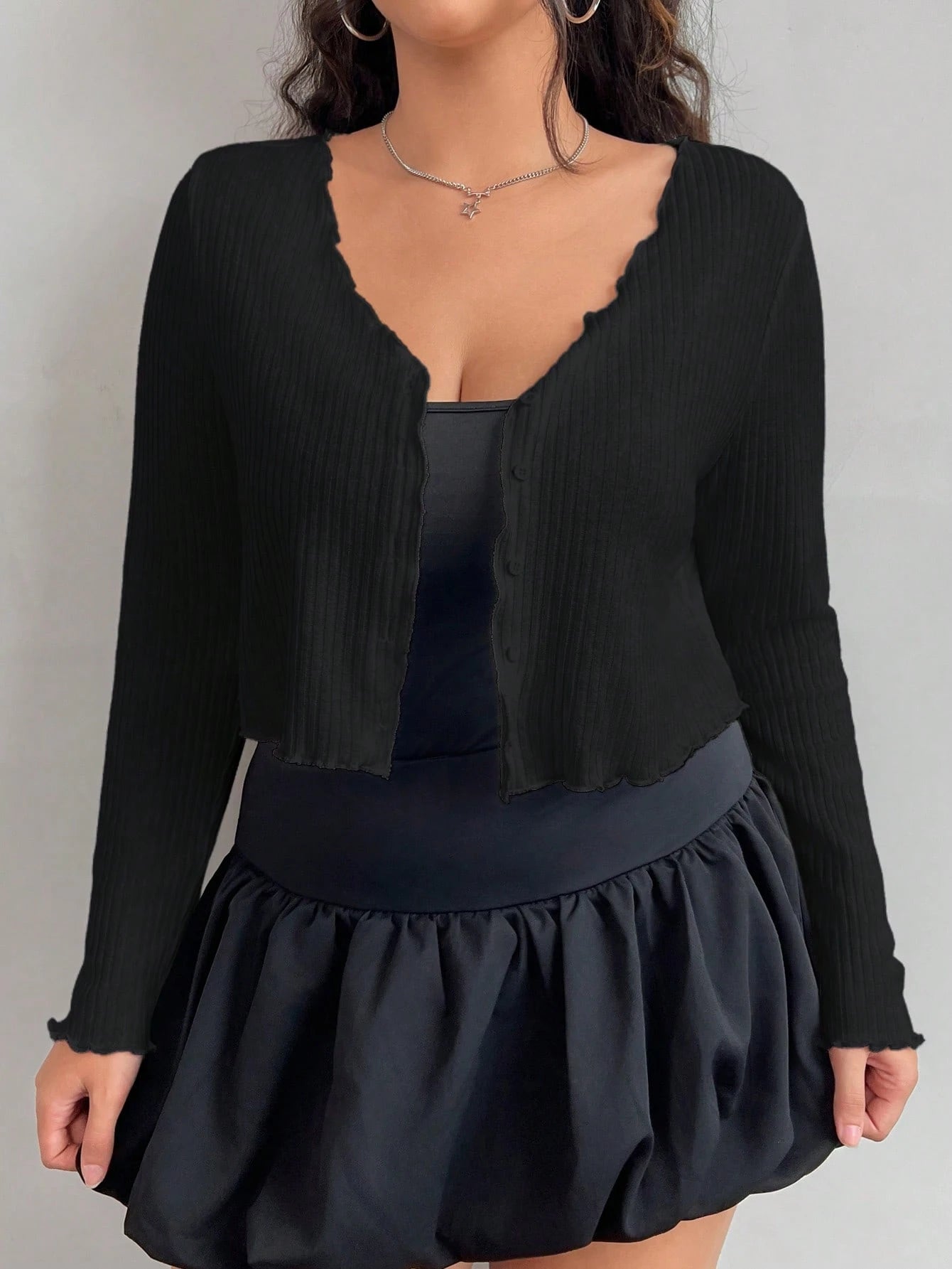 EZwear Plus Size Women's Black Long Sleeve Single-Breasted Casual T-Shirt Fall