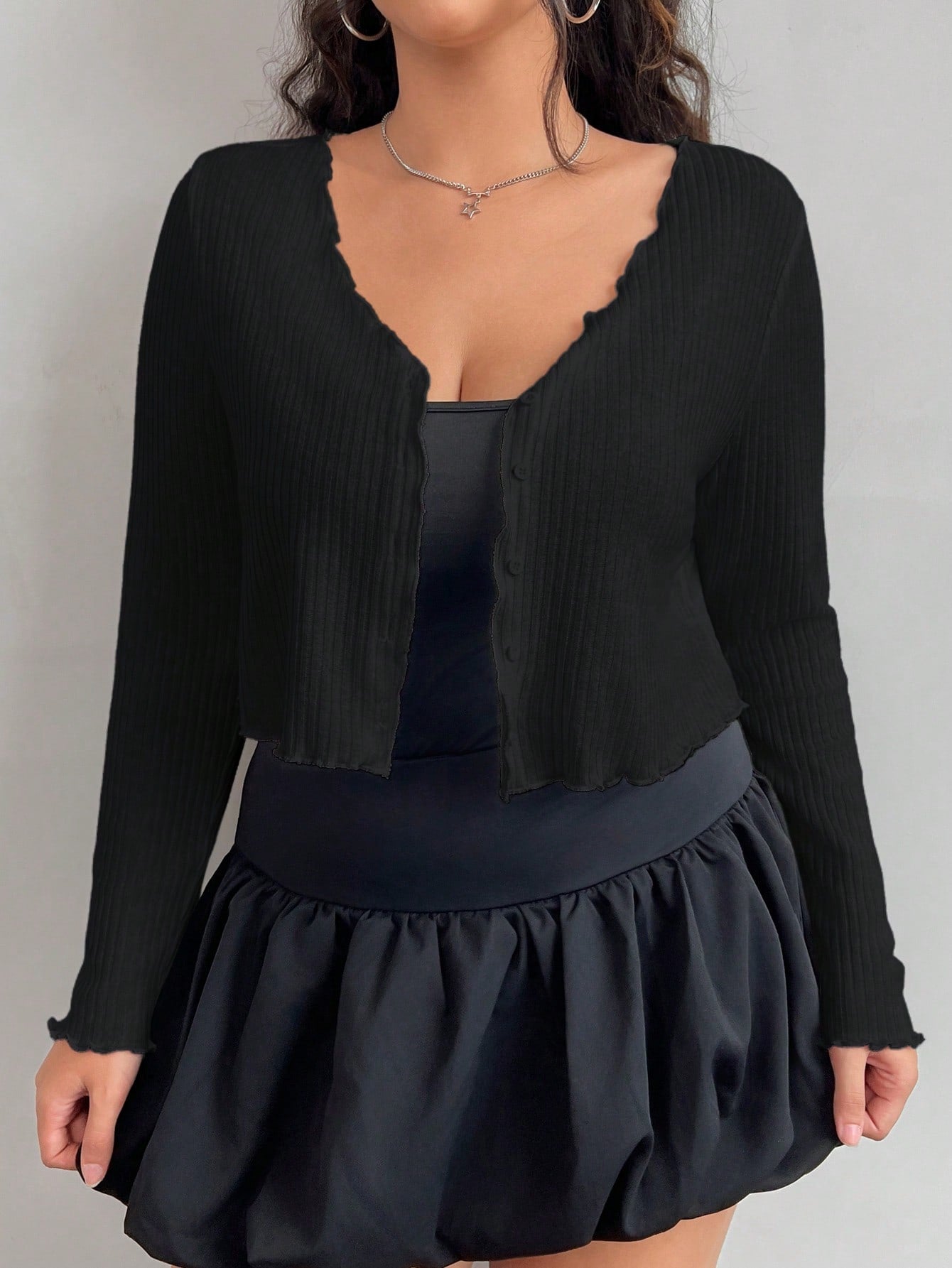 EZwear Plus Size Women's Black Long Sleeve Single-Breasted Casual T-Shirt Fall