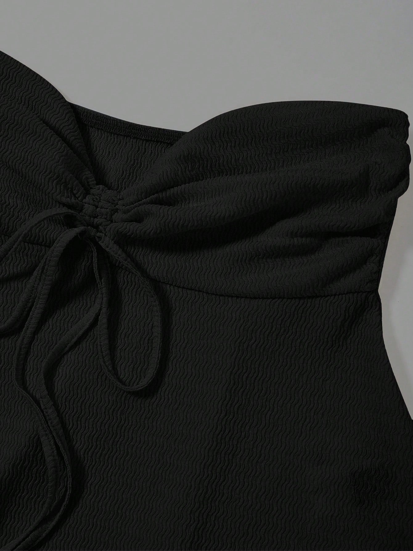 EZwear Women's Plus Size Solid Color Strapless Top With Drawstring Bow Tie Front