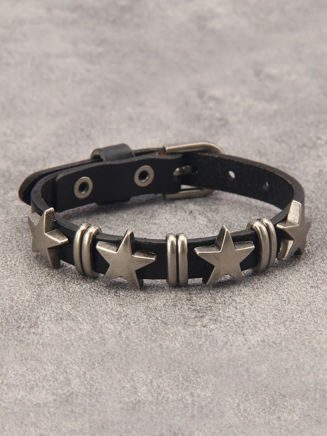 Fashionable and Popular Men Star Decor Bracelet for Jewelry Gift and for a Stylish Look
