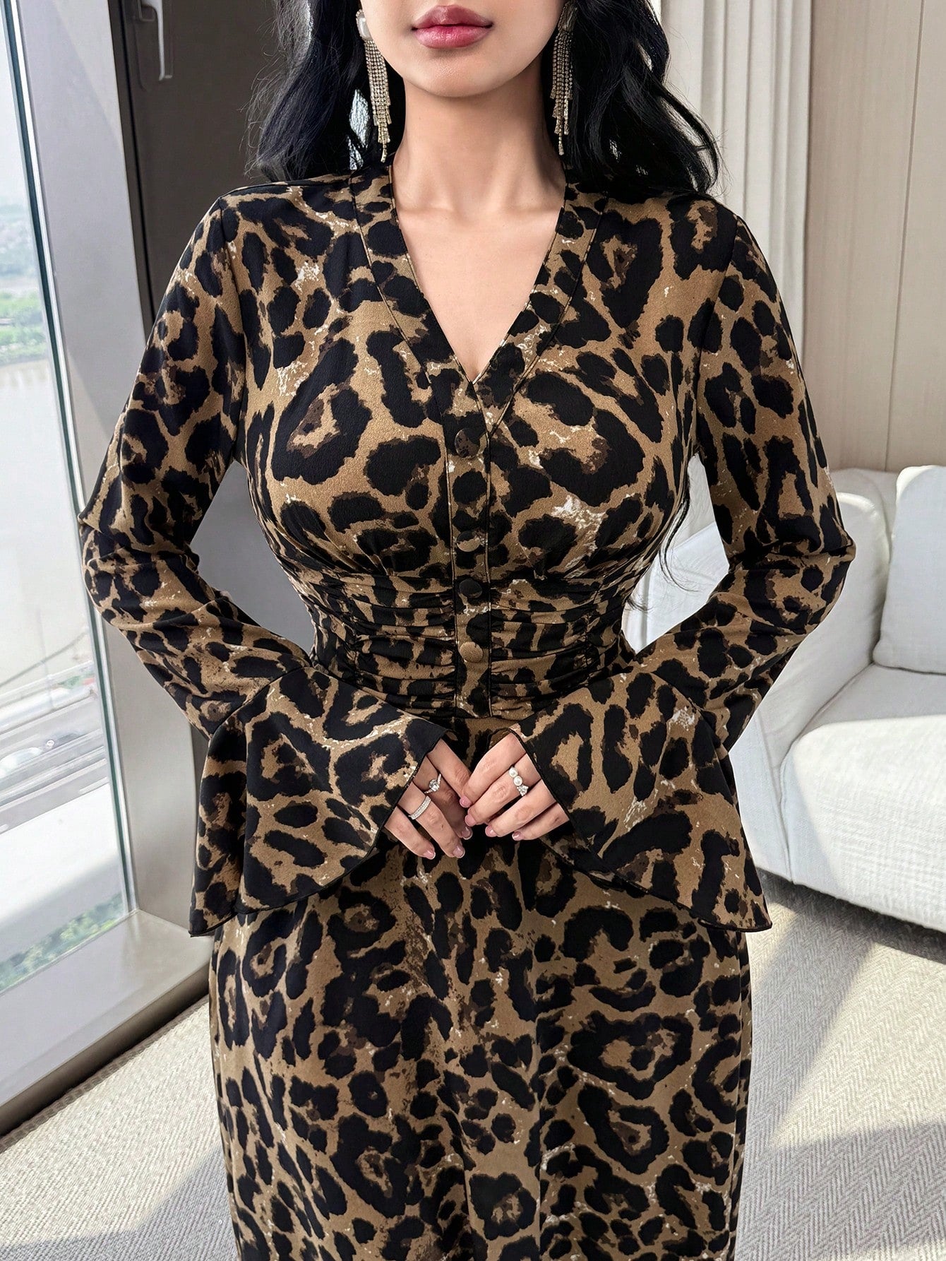 Feyla Women's Leopard Print V-Neck Long Sleeve Dress, Casual Everyday Wear