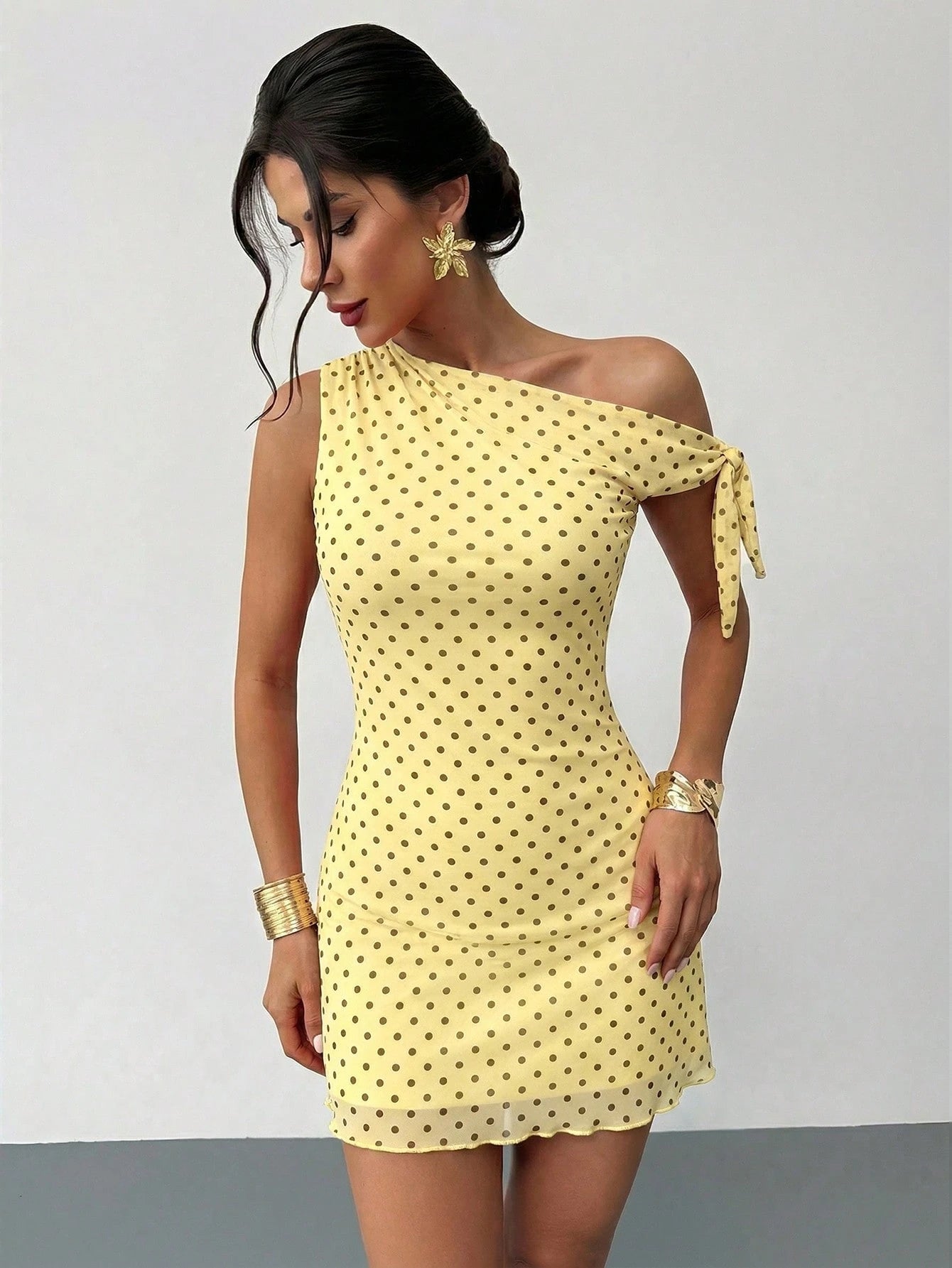 Firerie Women's Cute Polka Dot Yellow Summer Tea Party Mini Dress, Elegant Asymmetrical Off-Shoulder Mesh Retro Vacation Beachwear,Graduation Prom Dress