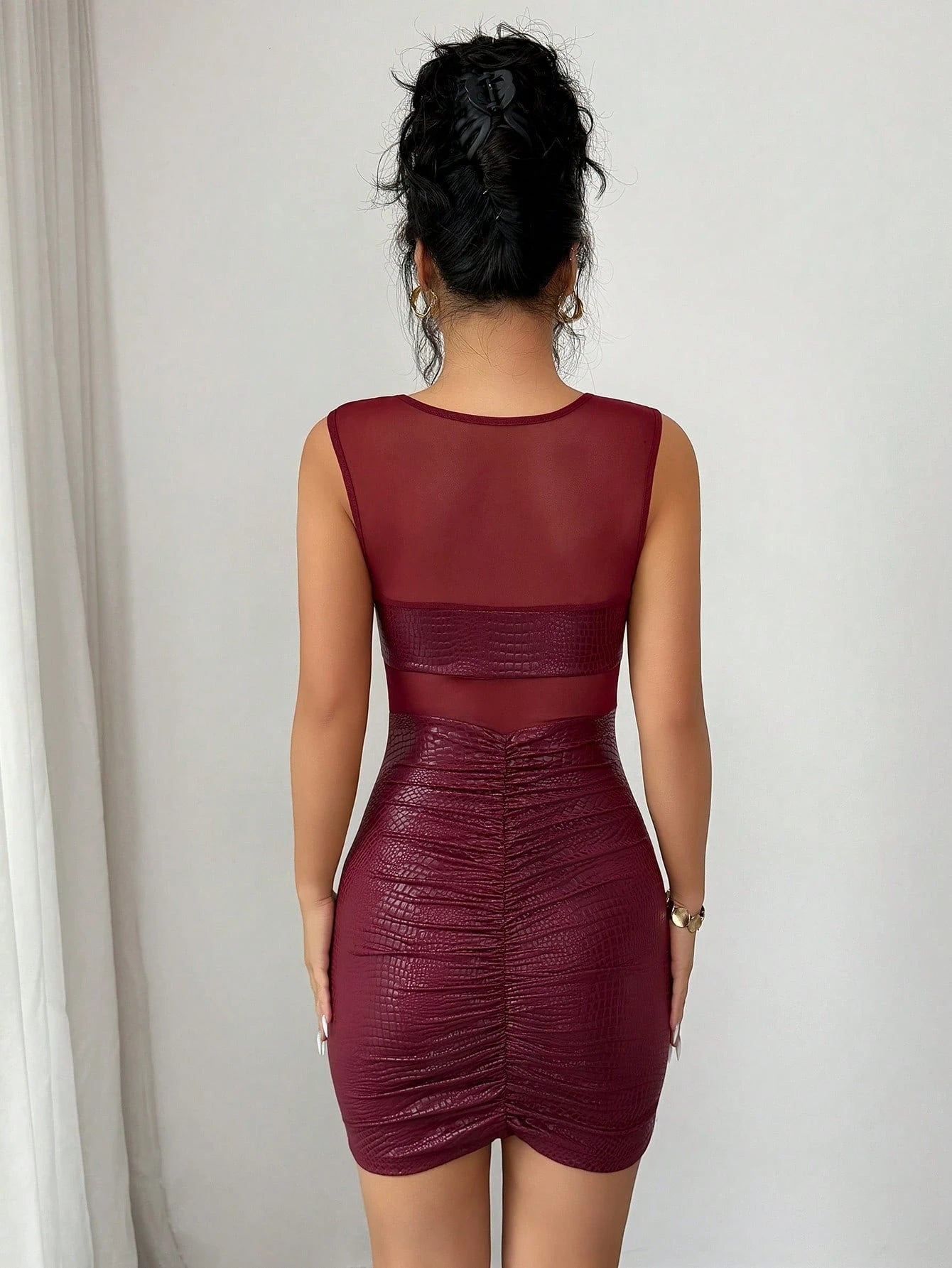 Franclia Elegant Burgundy Sleeveless Dress With Mesh Paneling,Pleated Slim Fit Bodycon,Seksi Chic Night Out,Autumn Club-Style Leopard Print Graduation Attire