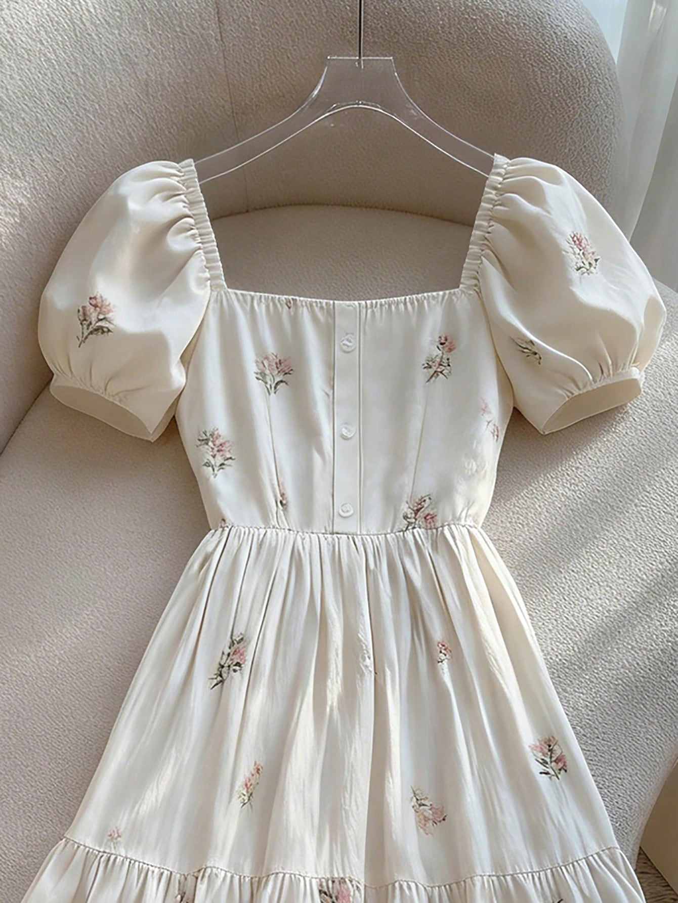 Franclia French Ditsy Floral Square Collar Petal Sleeve Single-Breasted Waist Ruffle Dress,Women's Milkmaid Cottagecore Off-White Summer Casual Holiday Party