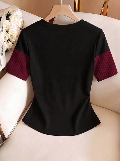 Franclia Plus Size Women's Black Patchwork Fitted Top