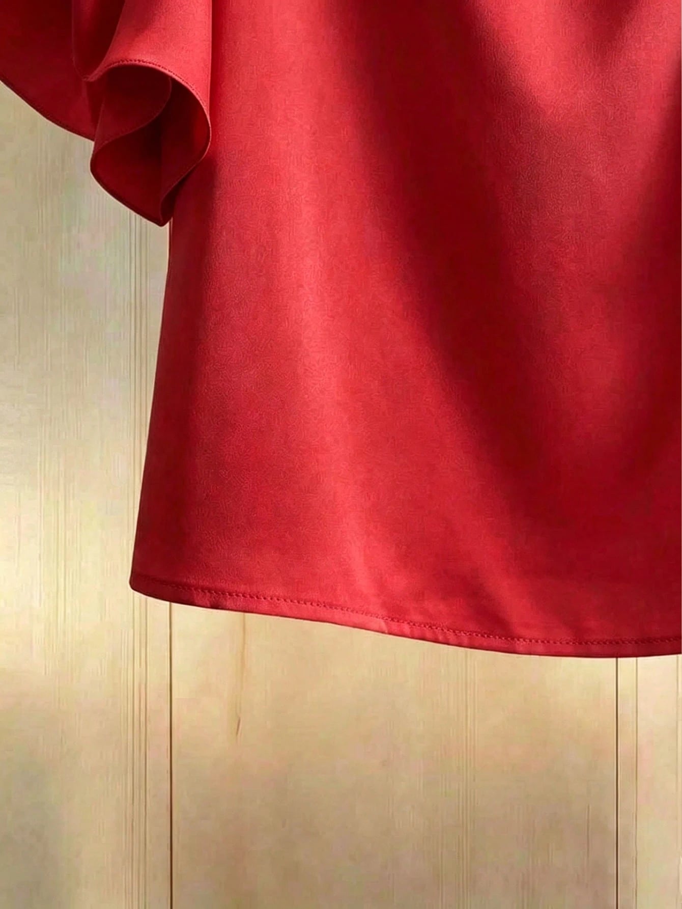 Franclia Plus Size Women's New Elegant Exquisite Beaded Round Neck Short Sleeve Red Blouse With Floral Ruffle Design, Perfect For Summer Wear, Party Wedding