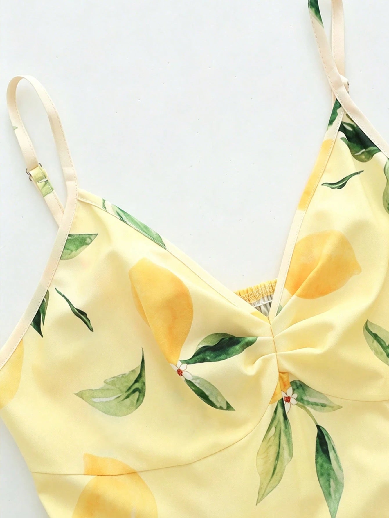 Franclia Women's Pale Yellow Lemon Floral Print Spaghetti Strap Maxi Dress,Tropical Summer V-Neck A-Line Holiday Vacation Beach Outfits,Elegant