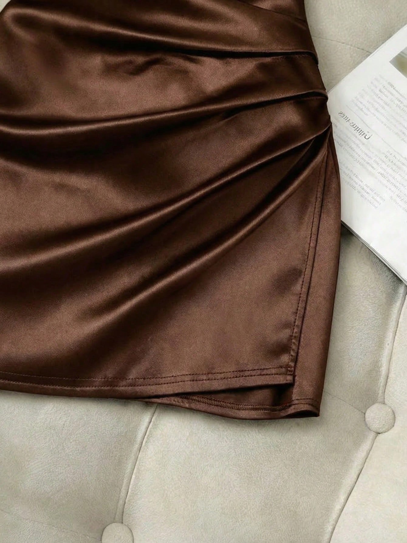 Franclia Women Summer Coffee Brown Satin Crossover V-Neck Sleeveless Pleated Bodycon Dress, Autumn Seksi Chic Date Night, Elegant Asymmetric Party Wear