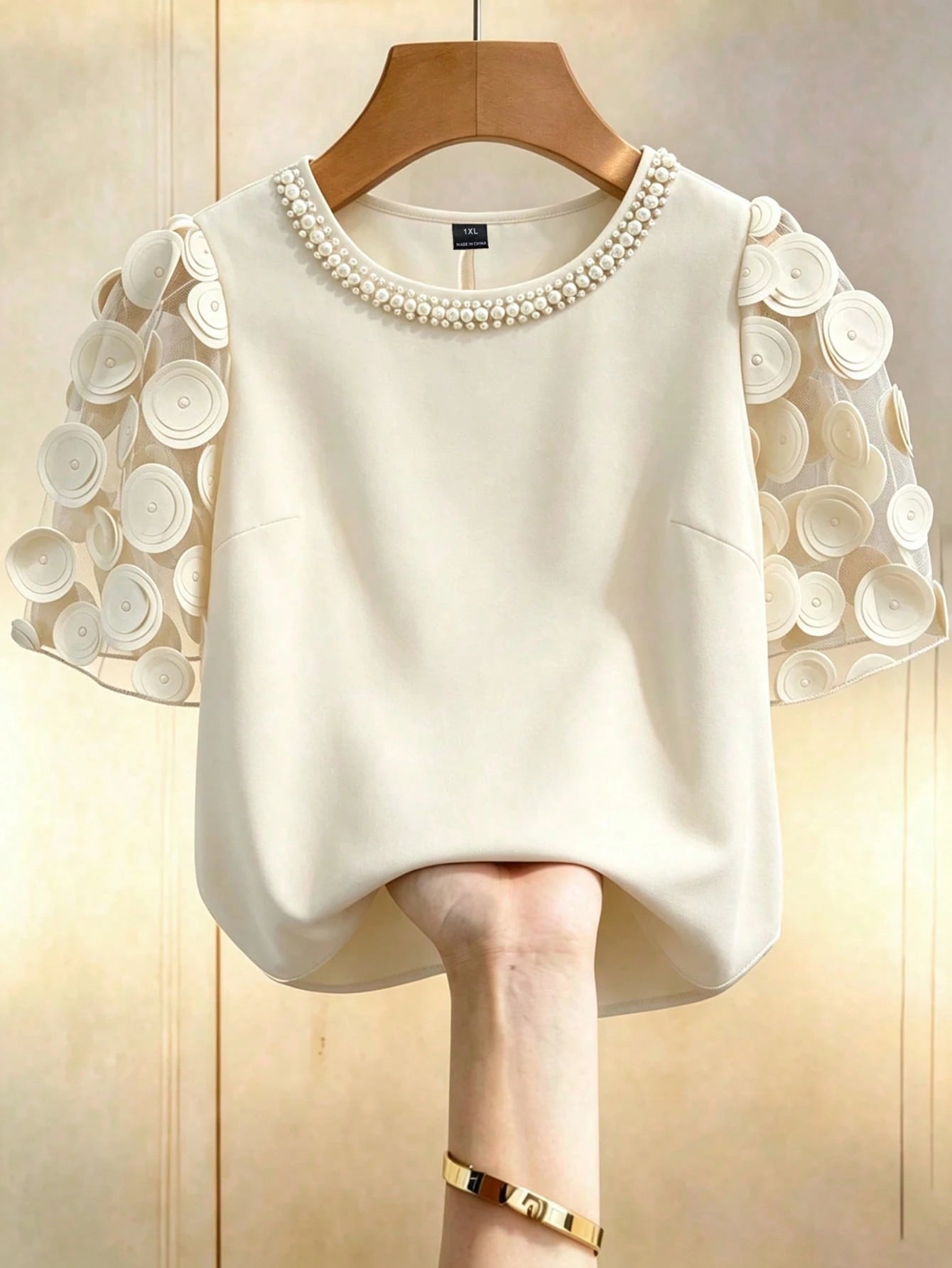 GlowEve CURVE Plus Size Women Crew Neck Faux Pearl Decor Casual Versatile Daily Wear Blouse