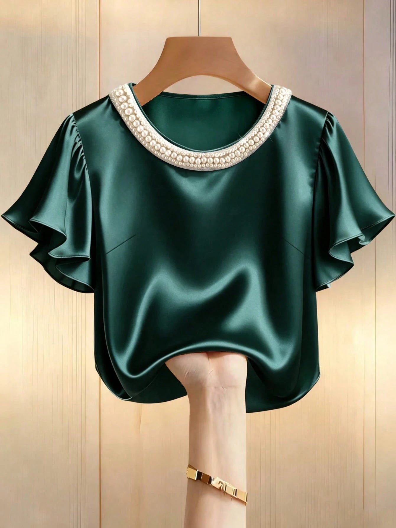 GlowEve CURVE Plus Size Women Elegant Satin Beaded Collar Cap Sleeve Blouse