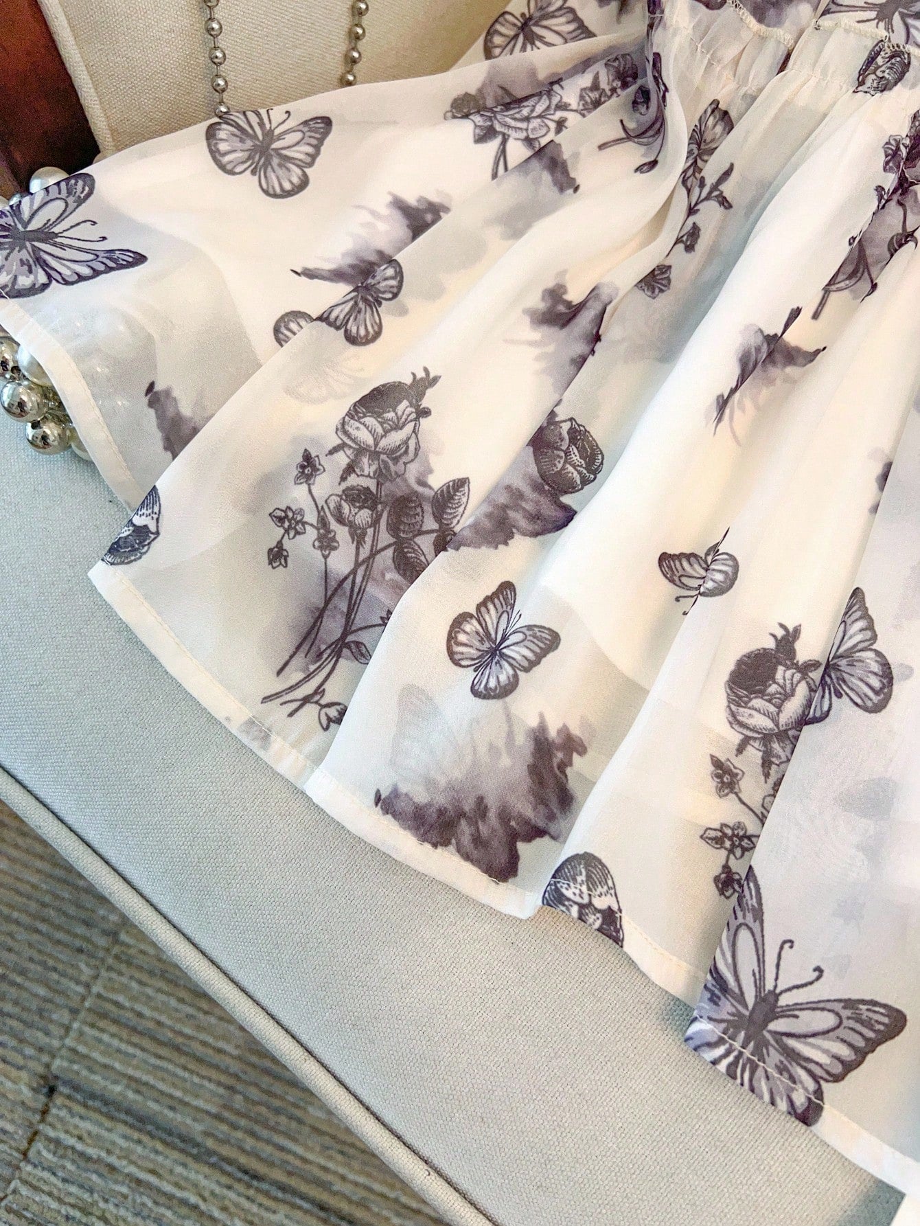 GlowEve CURVE Plus Size Women's White Summer Cute Tea Party Chinese-Style Butterfly,Mountain & Floral Print Double Layer Cap Sleeve Loose Chiffon Blouse