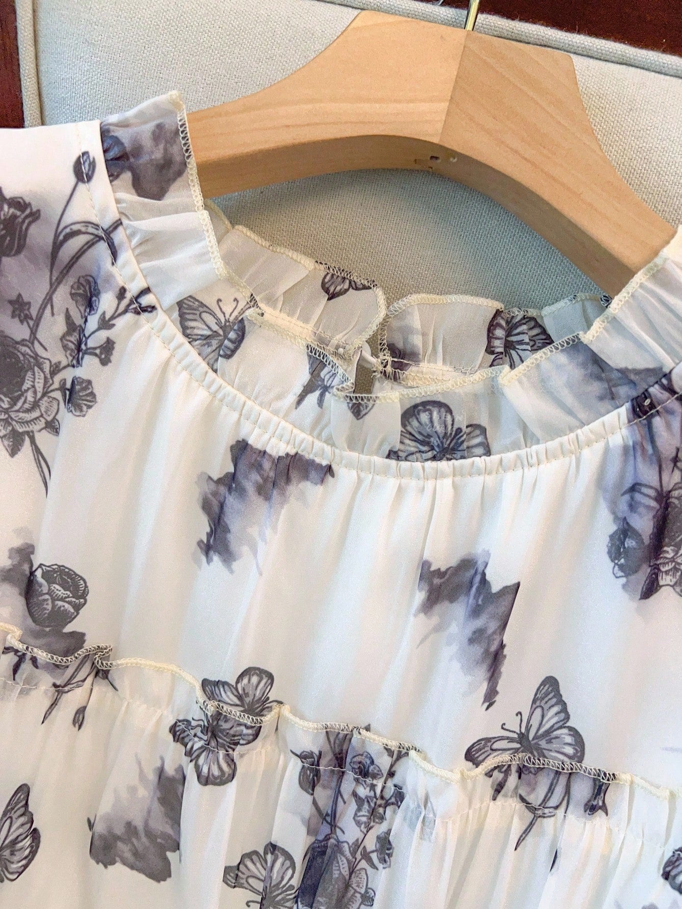 GlowEve CURVE Plus Size Women's White Summer Cute Tea Party Chinese-Style Butterfly,Mountain & Floral Print Double Layer Cap Sleeve Loose Chiffon Blouse