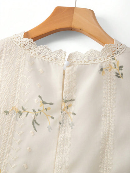 GlowEve CURVE Plus Size Women Summer Fashionable Elegant Embroidered Floral Round Neck Sleeveless Lace Patchwork Blouse