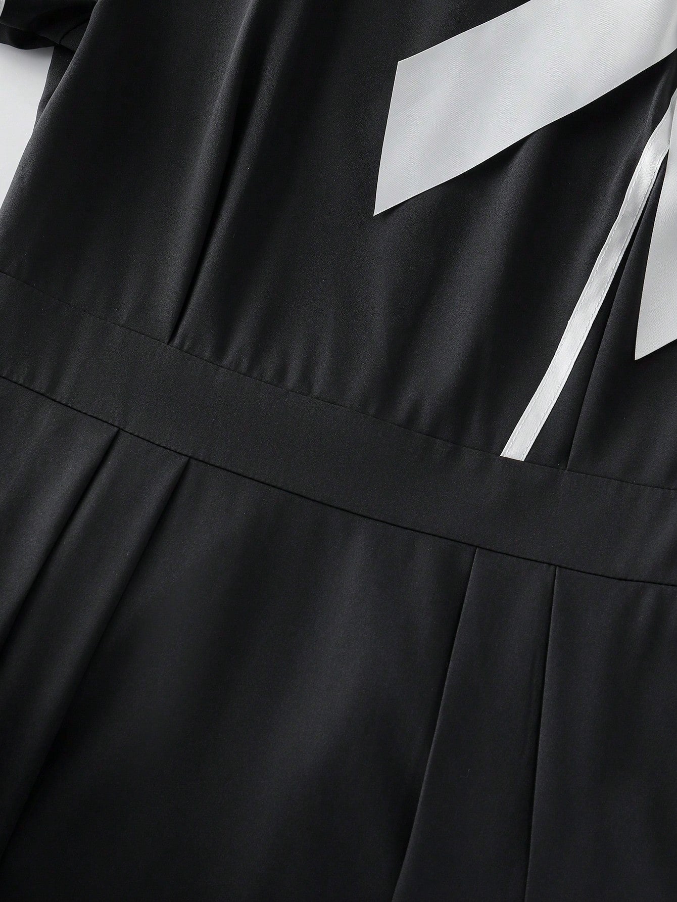 GlowEve Women's Bow Decor Contrast Trim A-Line Elegant Short Sleeve Midi Dress,French Retro Black And White Summer Tea Party Fashion Commute Vacation Dress