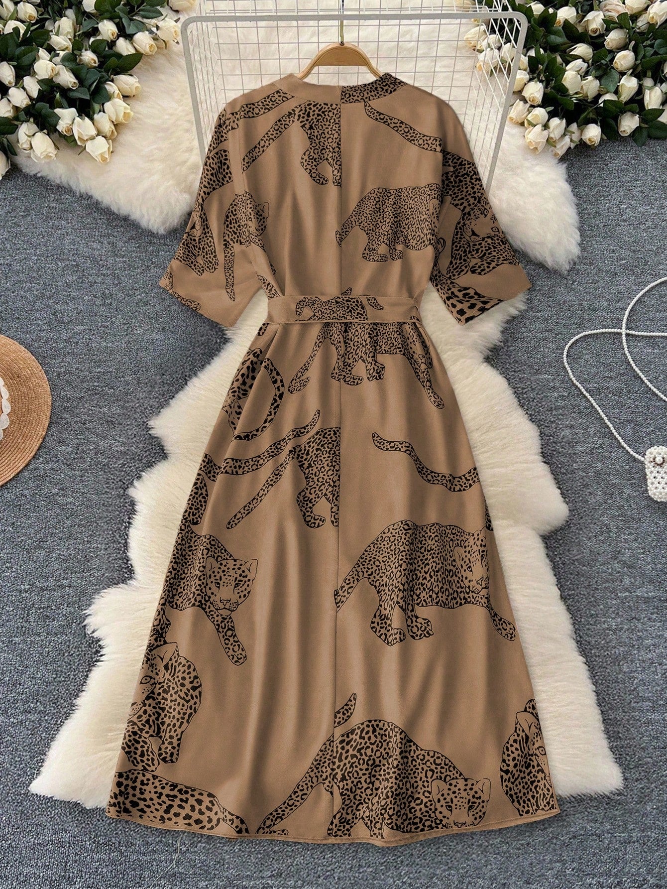 GlowEve Women's Elegant V-Neck Criss-Cross Tie Bow Leopard Animal Print Long Sleeve Midi Dress, Versatile For Commute, Vacation And All Seasons