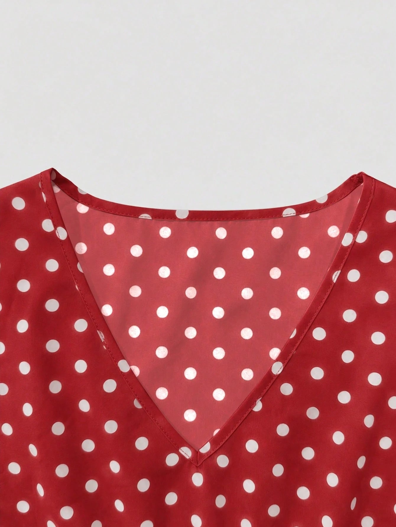 GlowEve Women's V-Neck Short Sleeve Waist-Cinching Polka Dot Midi Dress For Beach Vacation