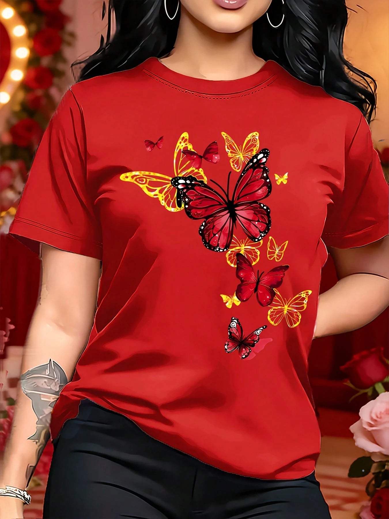 Graphic Tees[Circle]Women's Casual T-Shirt, Unique Butterfly Pattern Print T-Shirt- Gold Accents, Exquisite And Luxurious, Gift, Casual Round-Neck