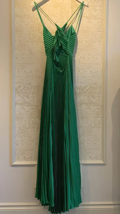 Green Pleated A-Line Prom Dress - V-Neck Satin Evening Party Gown