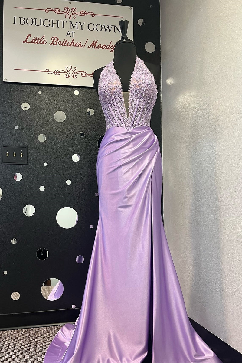 Halter Green Appliques Satin Ruched Prom Dress