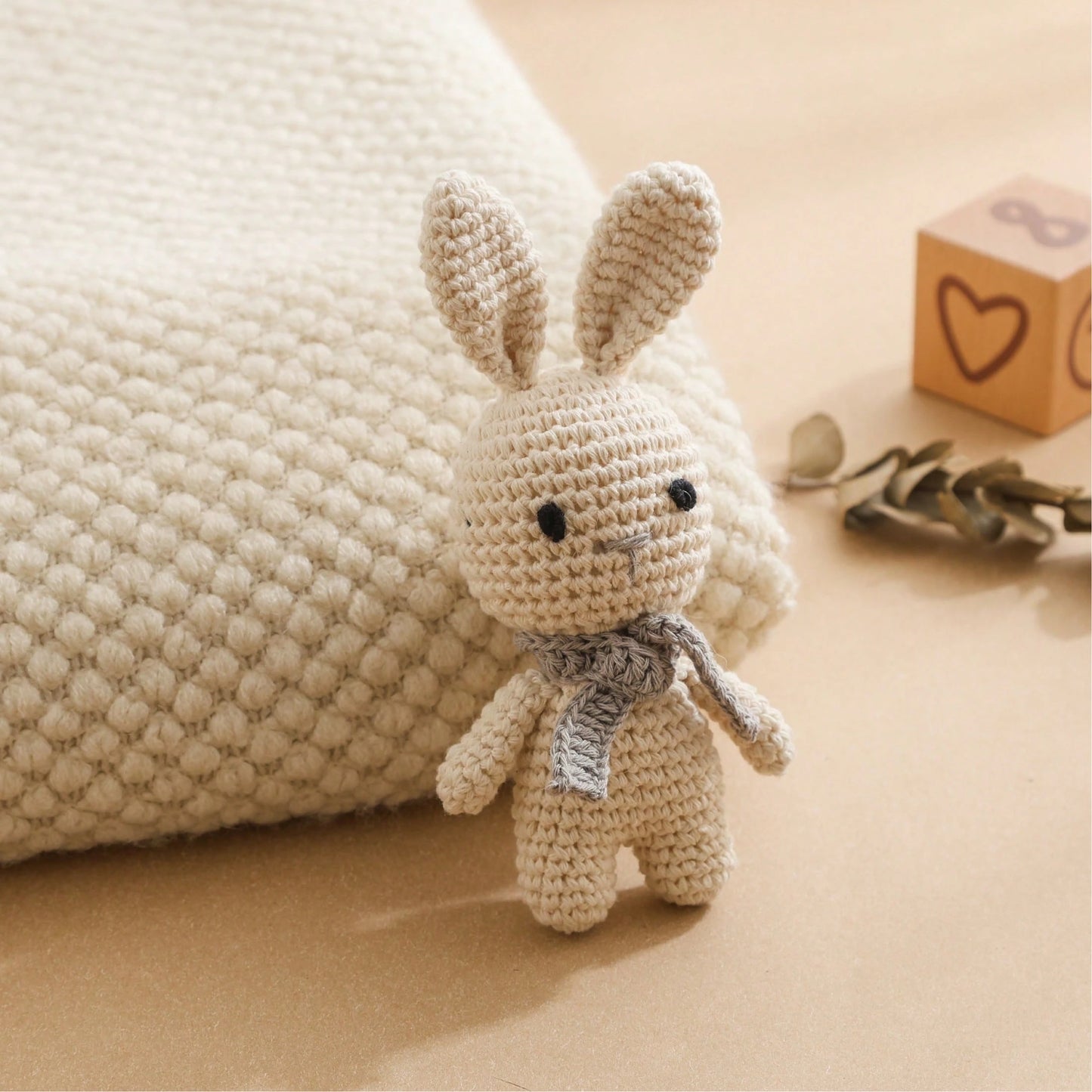Handmade Gray Scarf With Rabbit Rattle, Soft Knitted Toy, Suitable For Infants And Children, Perfect Gift For Christmas, Halloween, Thanksgiving