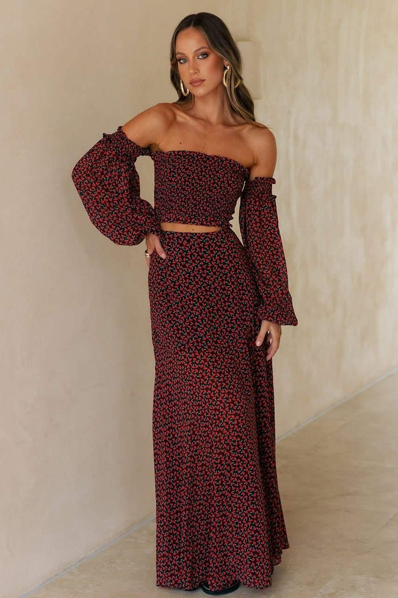 Lizbeth Crop - Black Floral - JAUS