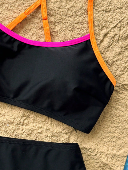 Holidaya New Summer Women's Spaghetti Strap Sleeveless Black Top With Colorful Trim And Black Shorts, Simple Elegant Playful Cute Colorblock Patchwork, Suitable For Vacation Travel Beach Swimwea