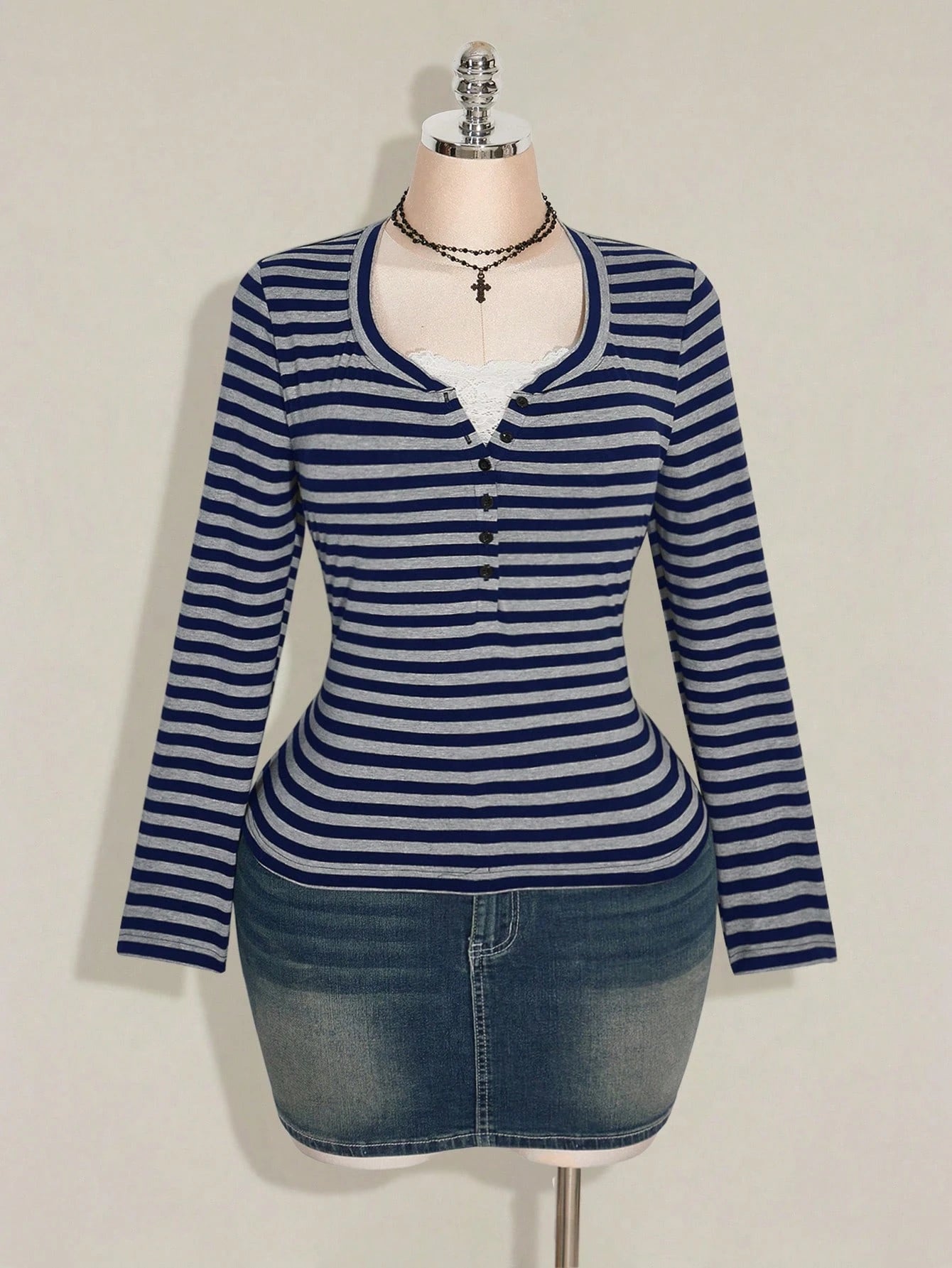 ICON Women's Plus Size Autumn/Winter Contrast Lace Black & Grey Striped Slim Fit T-Shirt Fall