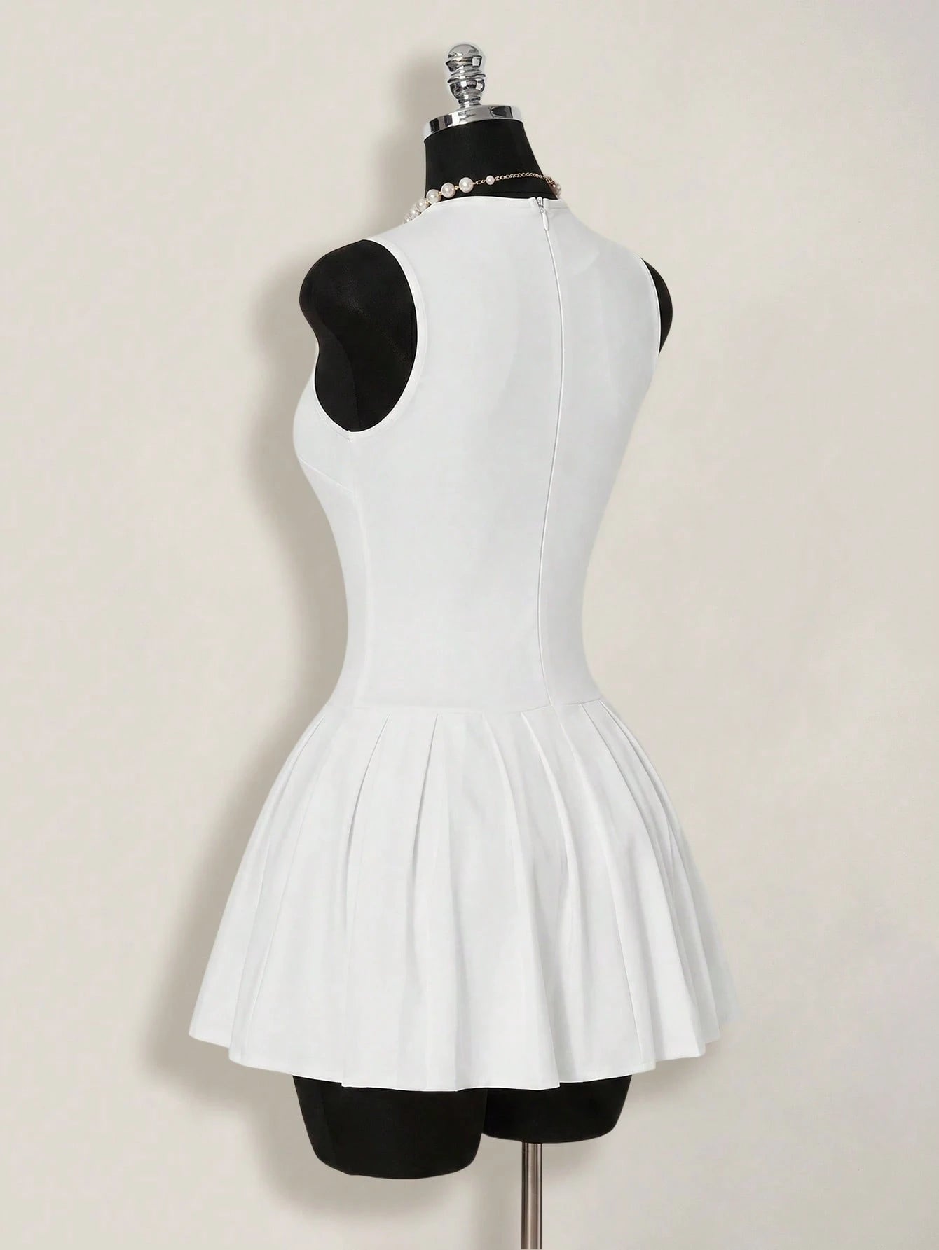 ICON Women's Solid Color Round Neck Pleated Sleeveless Mini Dress,Dresses For Women Summer