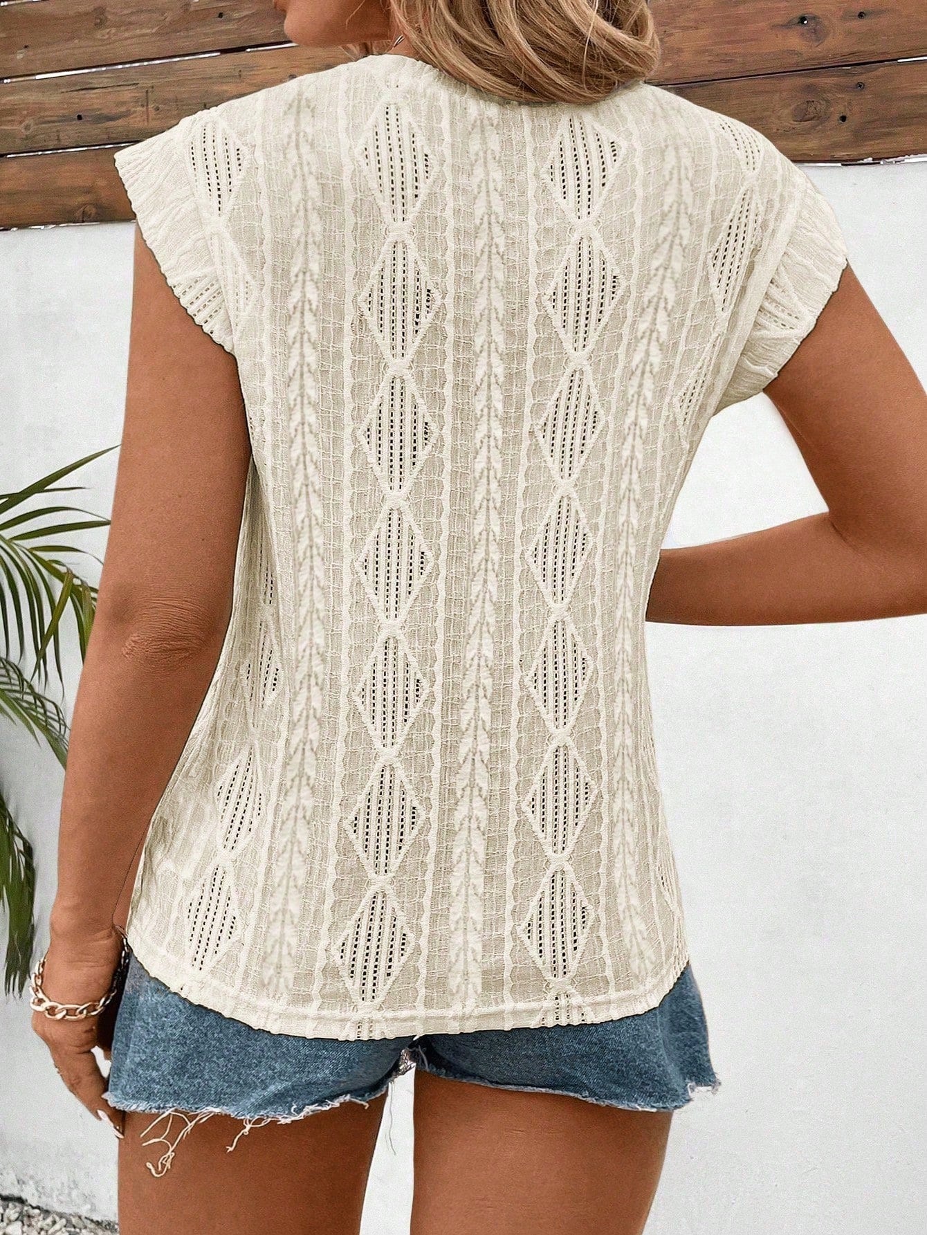 INAWLY Plus Size Solid Color V-Neck Simple T-Shirt, Casual Daily Wear