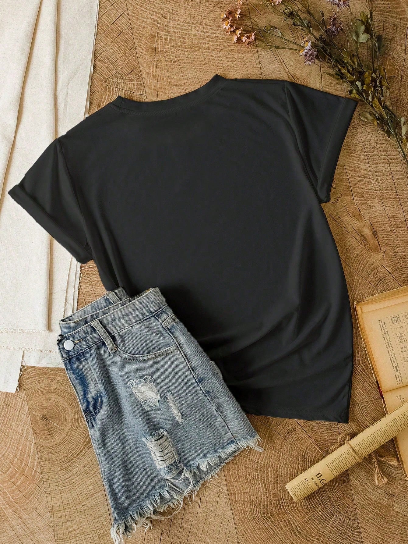 INAWLY Women's Round Neck Printed T-Shirt- Round Neck Casual Top- Lightweight T-Shirt Suitable For All Seasons