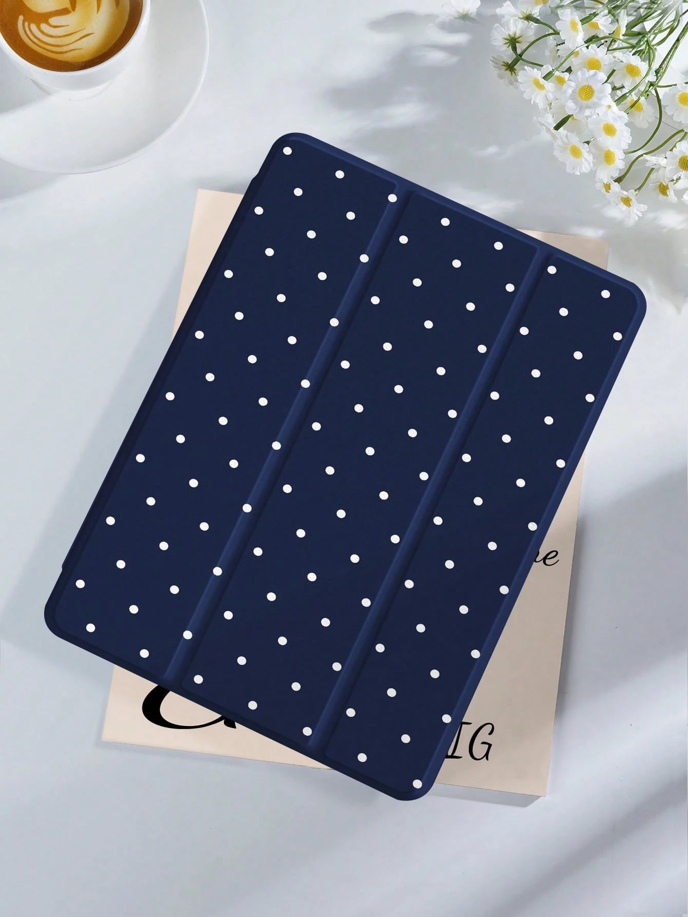 Kingsung Minimalist Polka Dot Element Basic Pad Case 2026 Polka Dot & Minimalist Pattern Tablet Protective Case, Compatible With IPad Air 8 (M4) 2026 (11-Inch), Air 8 (M4) 2026 (11-Inch), 9.7/10.2/10.