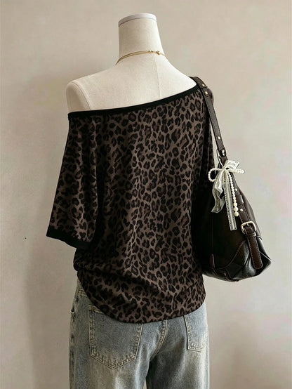 Lalippa Leopard Print Digital Print Fashion Minimalist Women's Large Scoop Neck Short Sleeve Drop Shoulder T-Shirt Friend's Gift