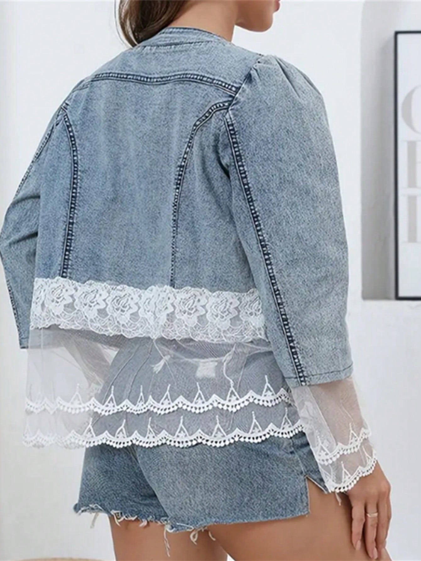 Large Size Fashionable Women's Jacket, Elegant Lace Stitching, Beaded Design Women's Casual Jacket, Spring And Autumn Daily Wear