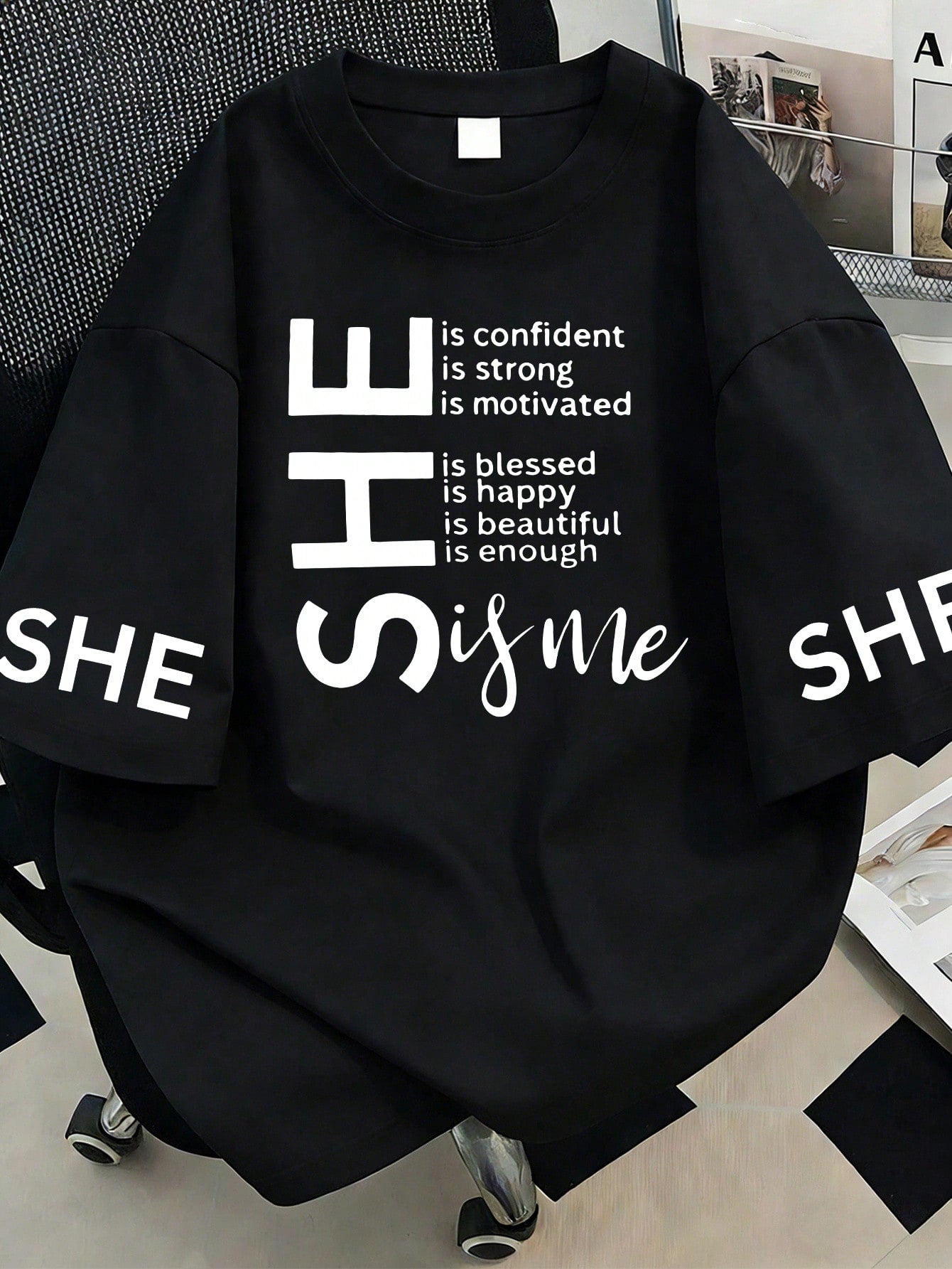 Letter Print T-Shirt, Plus Size Women's Top, Fashion Print Short Sleeve Design.. Casual Black Summer