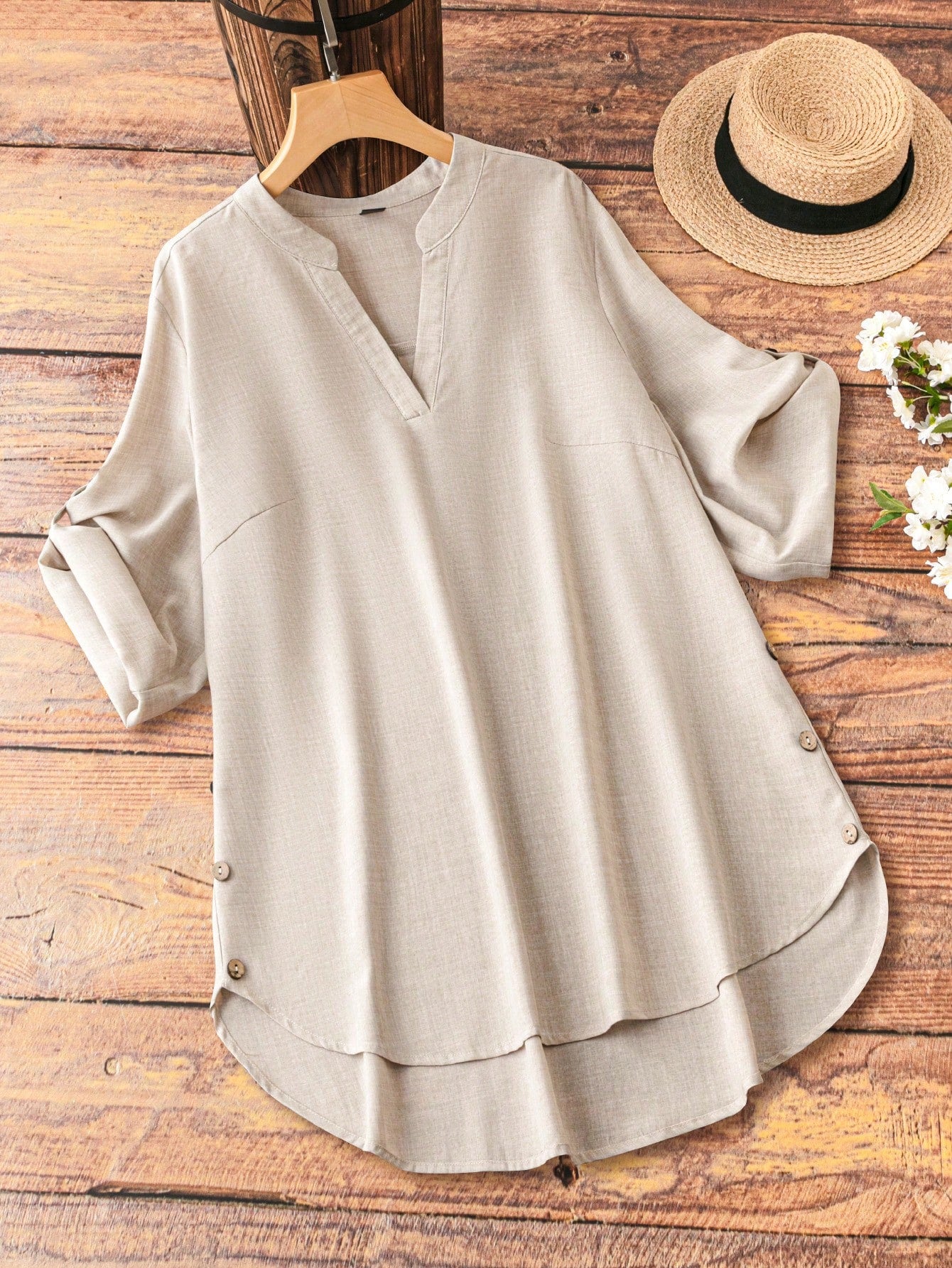 Linhara Plus Size Vacation Casual Solid Color V-Neck Shirt