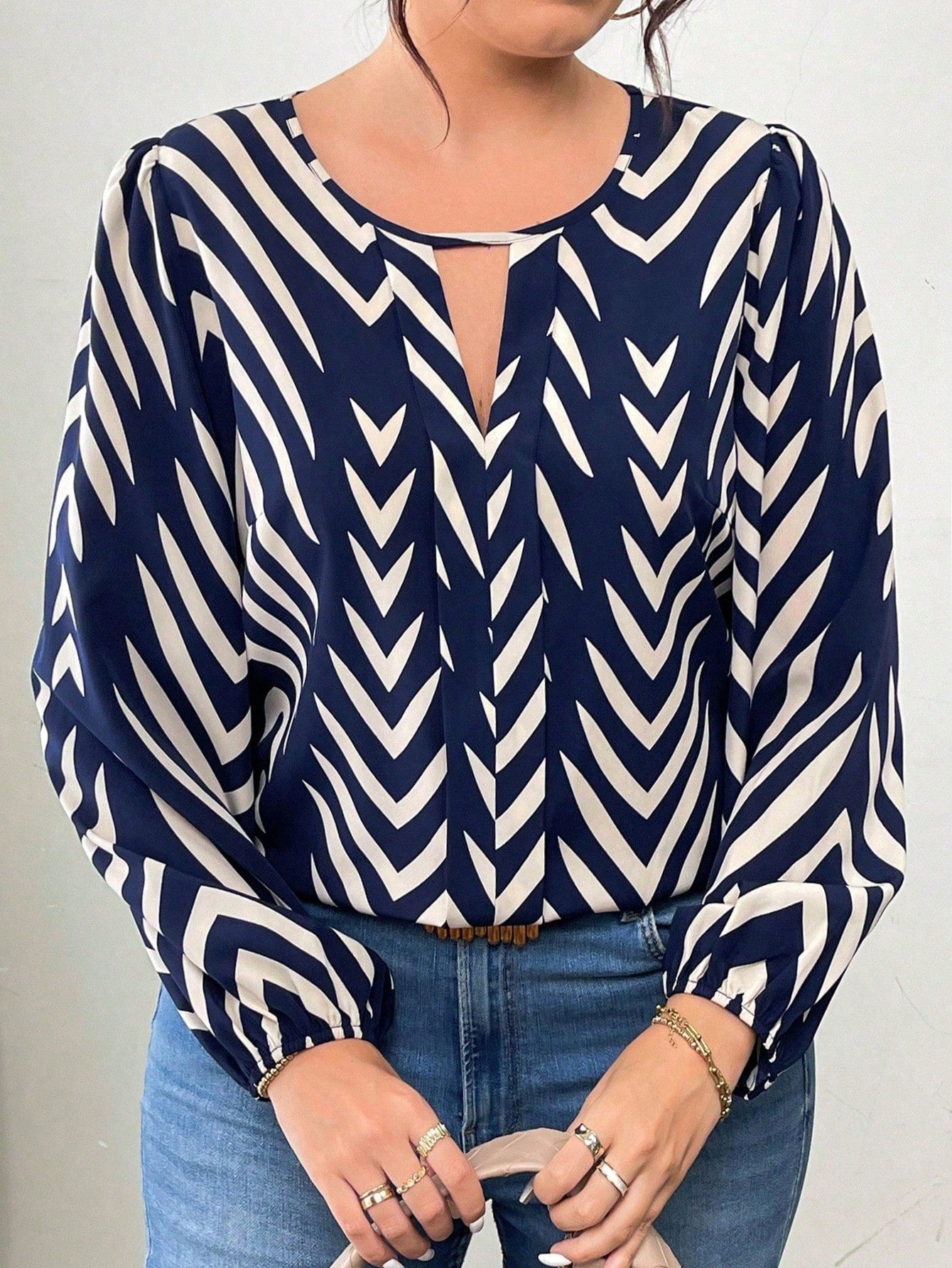 Linhara Plus Size Women Elegant Formal Floral Print Round Neck Long Sleeve Blouse,Blue & White Summer Shirt,Casual Autumn Outdoor Country Music Festival Top