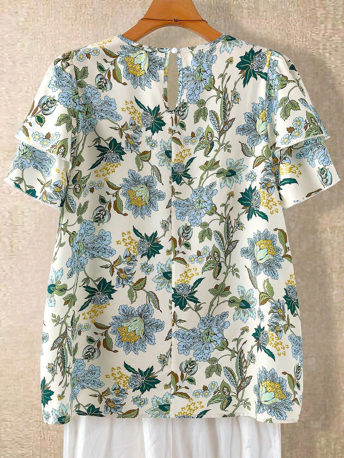 Linhara Plus Size Women's Floral Print Round Neck Double-Layer Sleeve Casual Shirt,White Summer Boho Flowy Vacation Holiday Pleated Vintage Short Blouse Top
