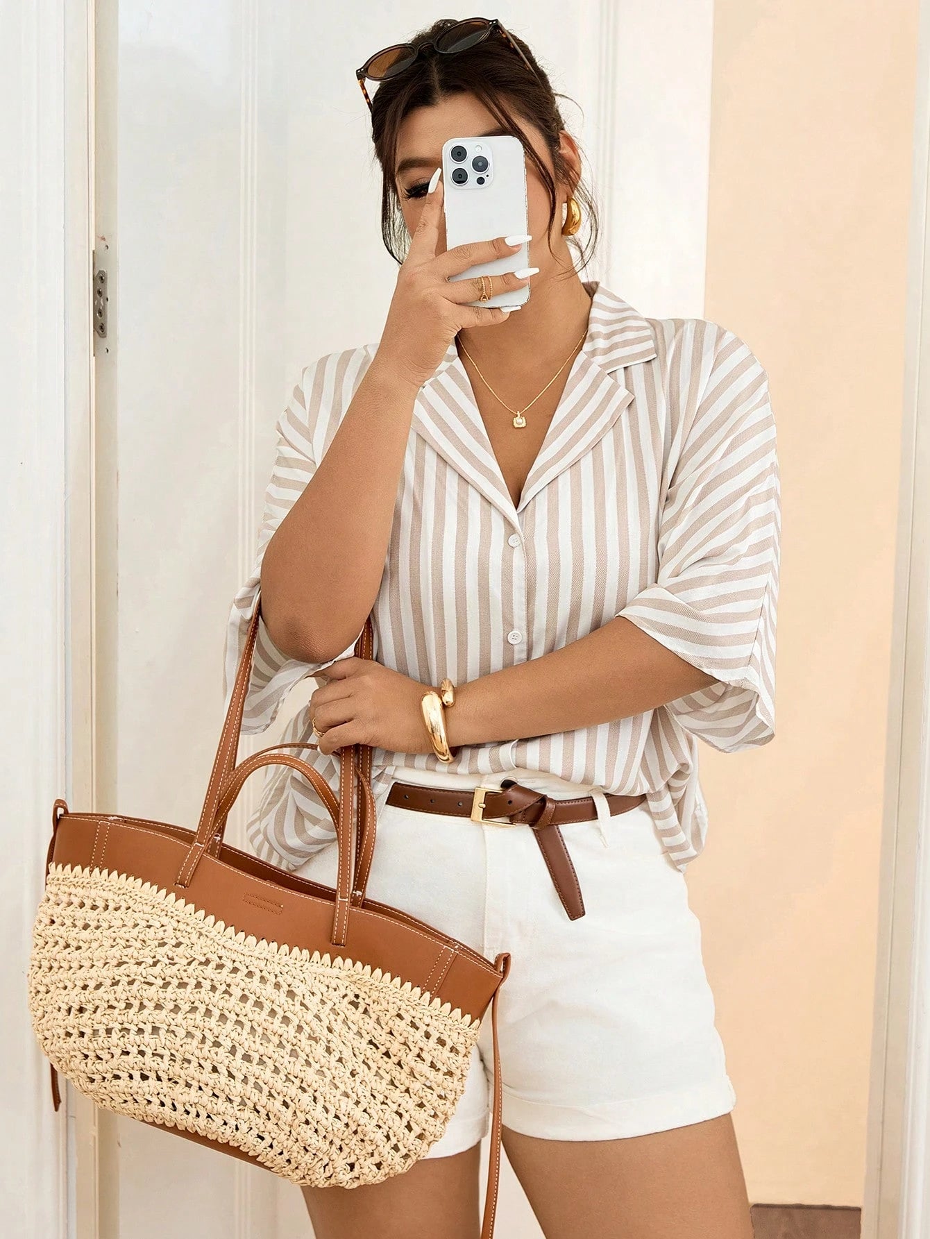 Lounesse Plus Size Women Striped Half Sleeve ShirtShorts Sets Apricot White Autumn 70s Beach Vacation Eleganza Holiday Vacation Outfits Curve