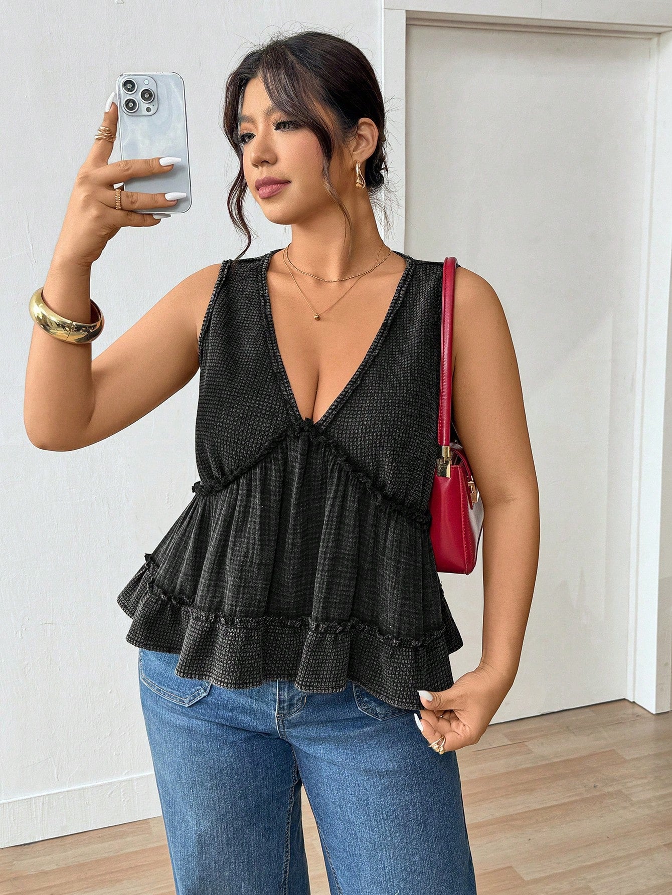 Lounesse Plus Size Women V-Neck Patchwork Design Black Camisole Tank Top, Casual & Commuting Wear