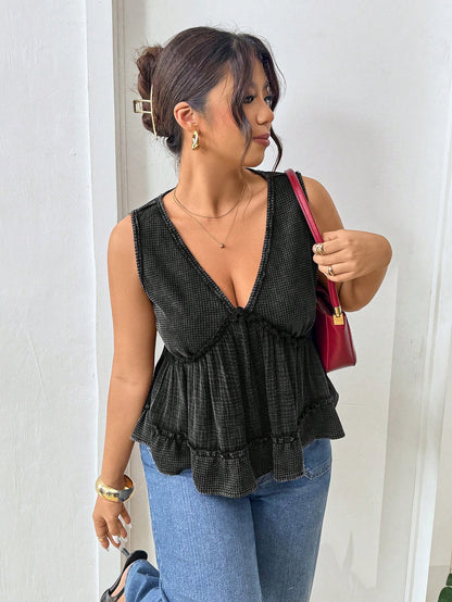 Lounesse Plus Size Women V-Neck Patchwork Design Black Camisole Tank Top, Casual & Commuting Wear