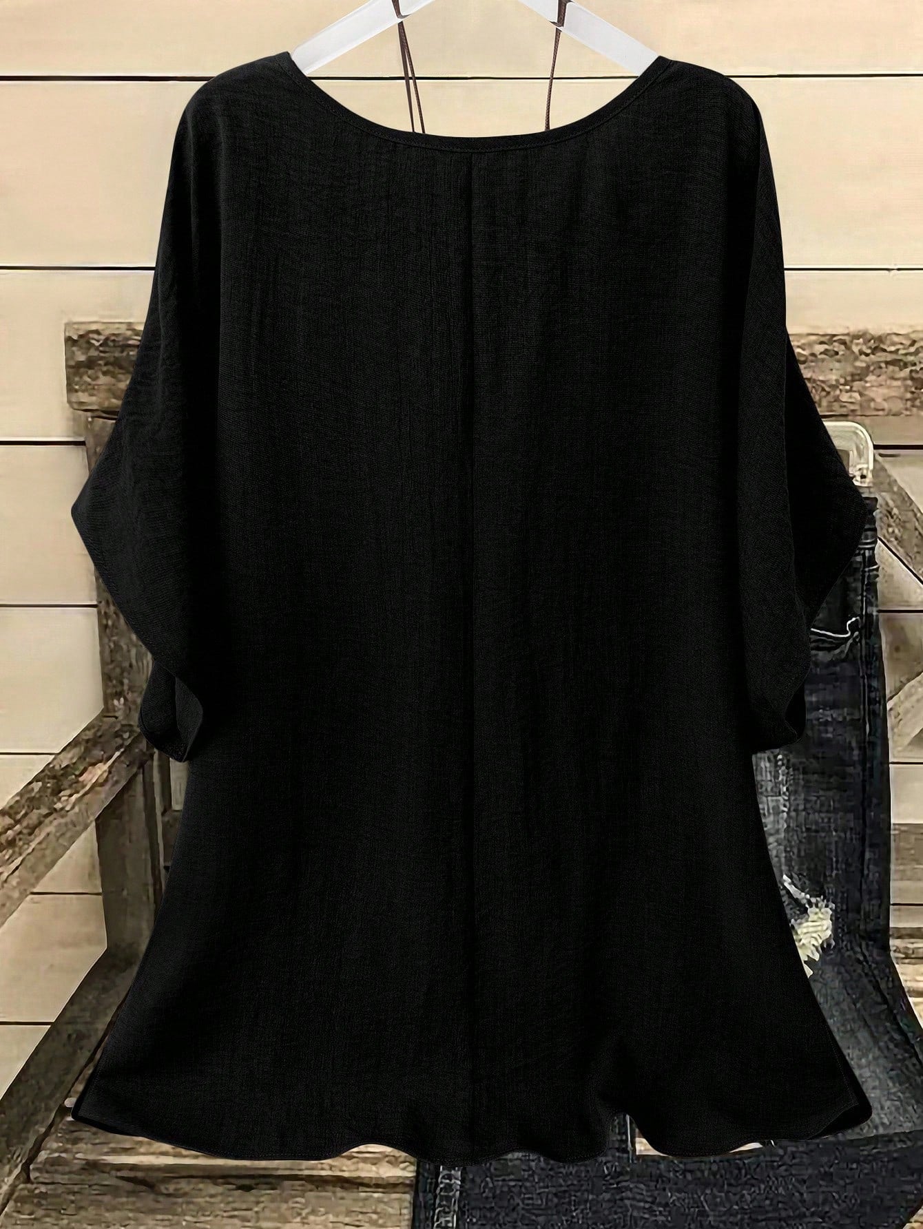 LUNE CURVE Plus Size Women Crew Neck Batwing Short Sleeve Casual Holiday Shirt