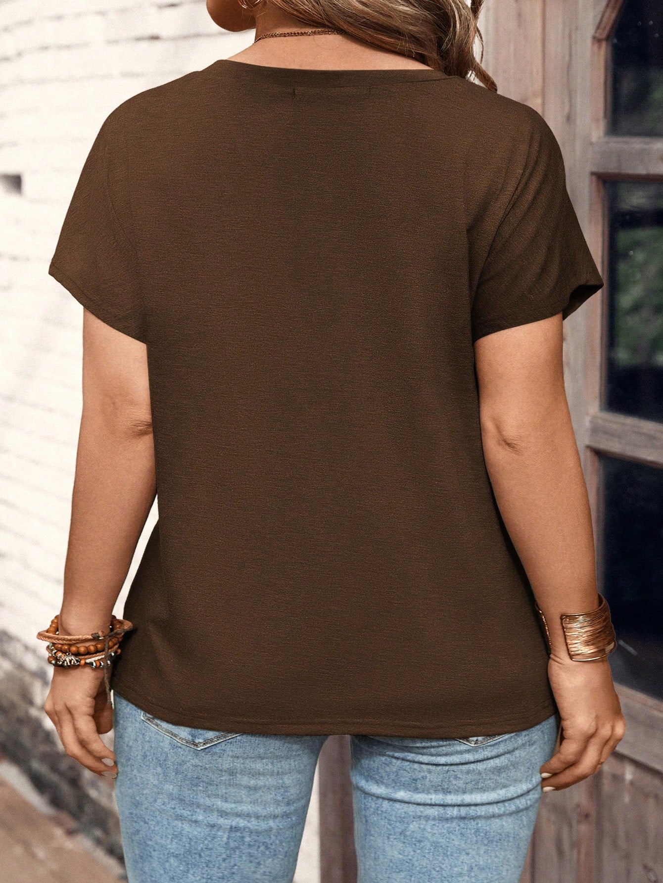LUNE Plus Size Short Sleeve Button T-Shirt