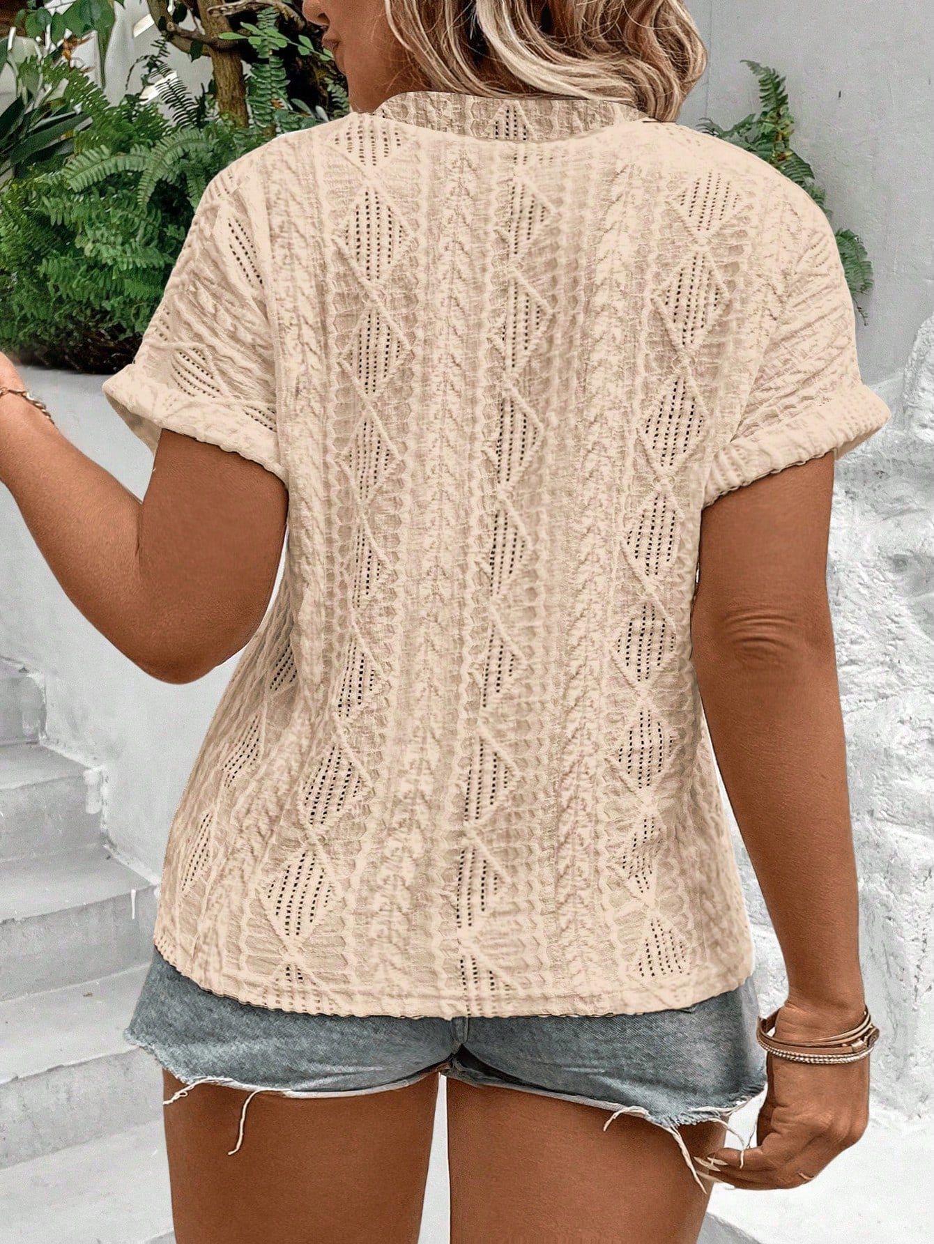 LUNE Plus Size Solid V-Neck Short Sleeve T-Shirt, Casual Summer Wear