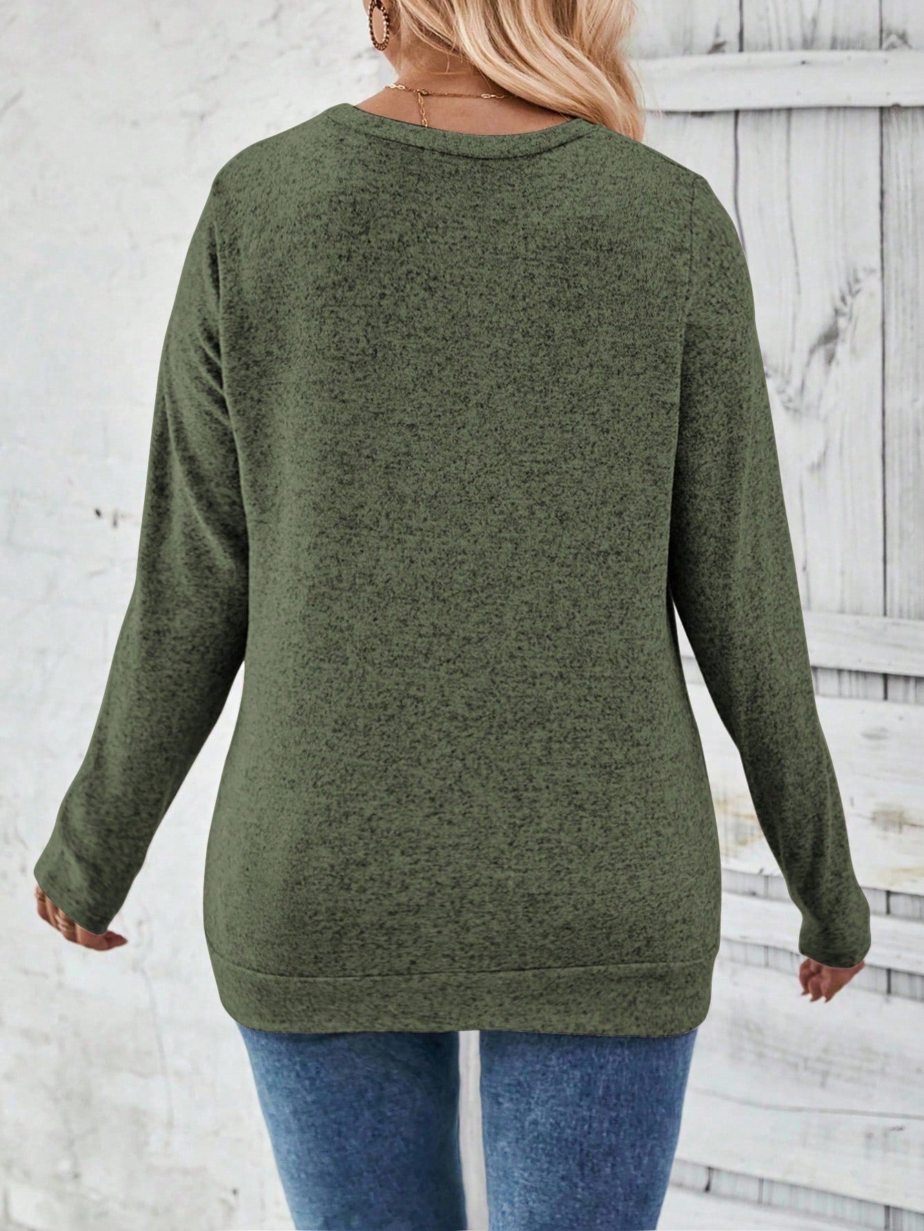LUNE Plus Size Women Casual Long Sleeve Round Neck Button Hem T-Shirt Fall