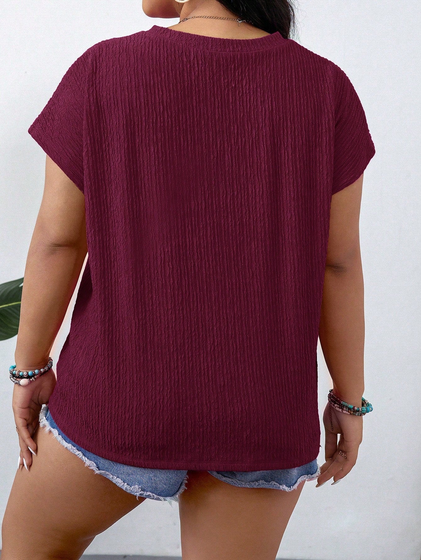 LUNE Plus Size Women's Solid Color Round Neck Short Sleeve Casual Loose Blouse