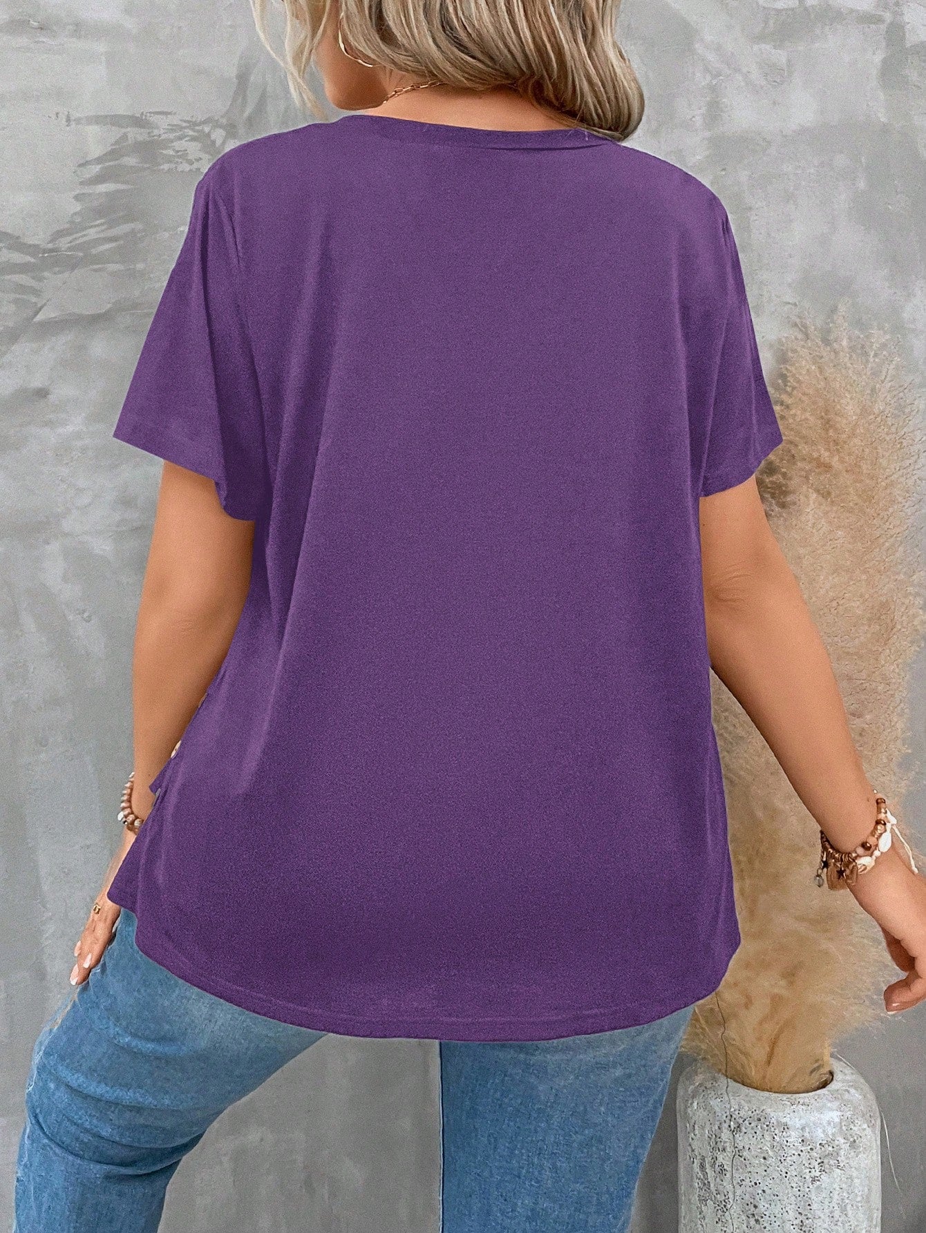 LUNE Plus Size Women's V Neck Short Sleeve Pleated T-Shirt Solid Button Detail Tee Button Detail Ruched Tee Tops